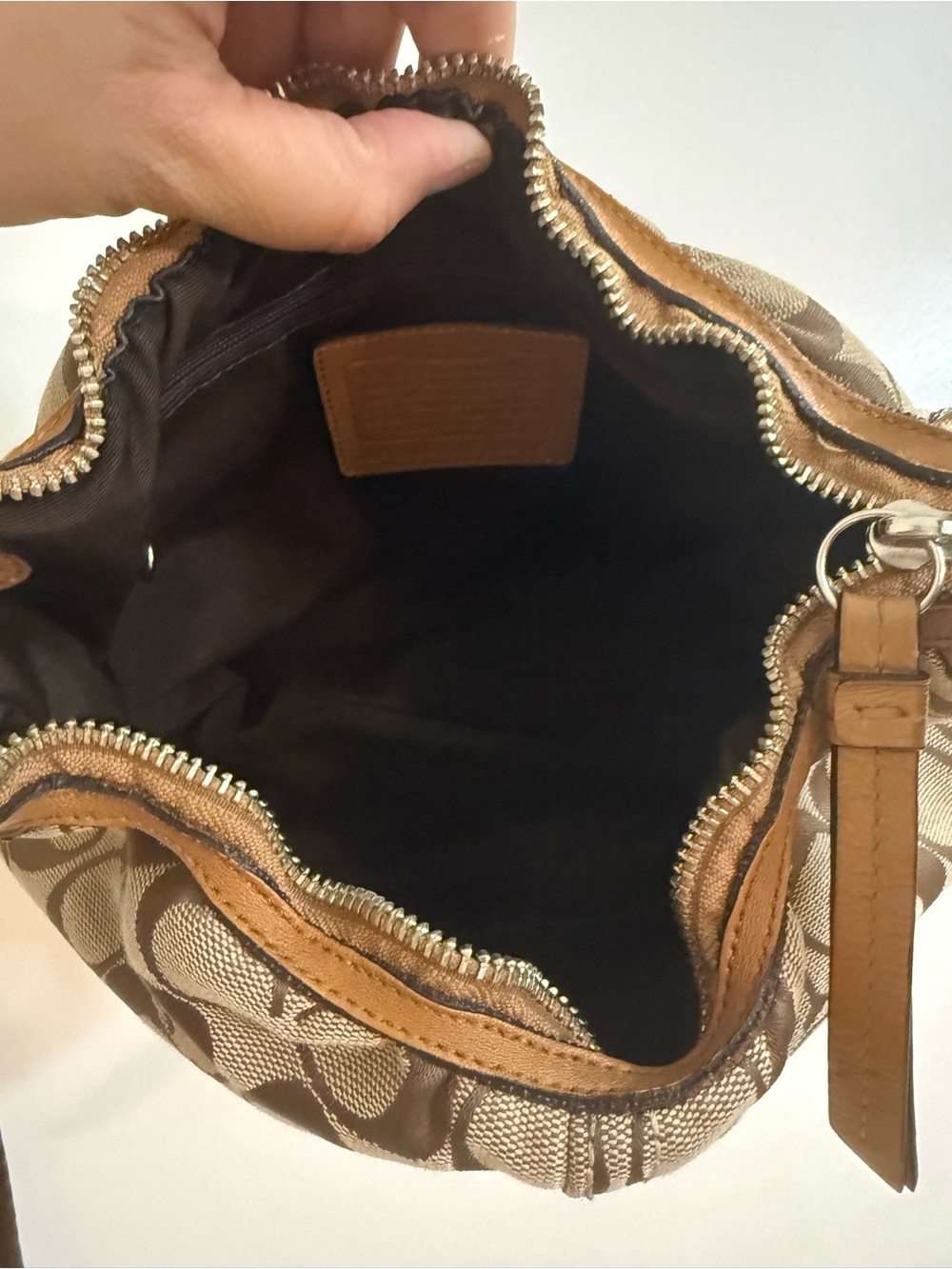 Coach Jacquard Hobo/Soho Signature Canvas Small Shoulder Bag in Khaki/Brass - Picture 6 of 7